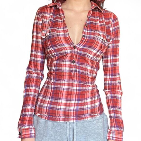 GAP Tops - Gap red and purple plaid button-up shirt